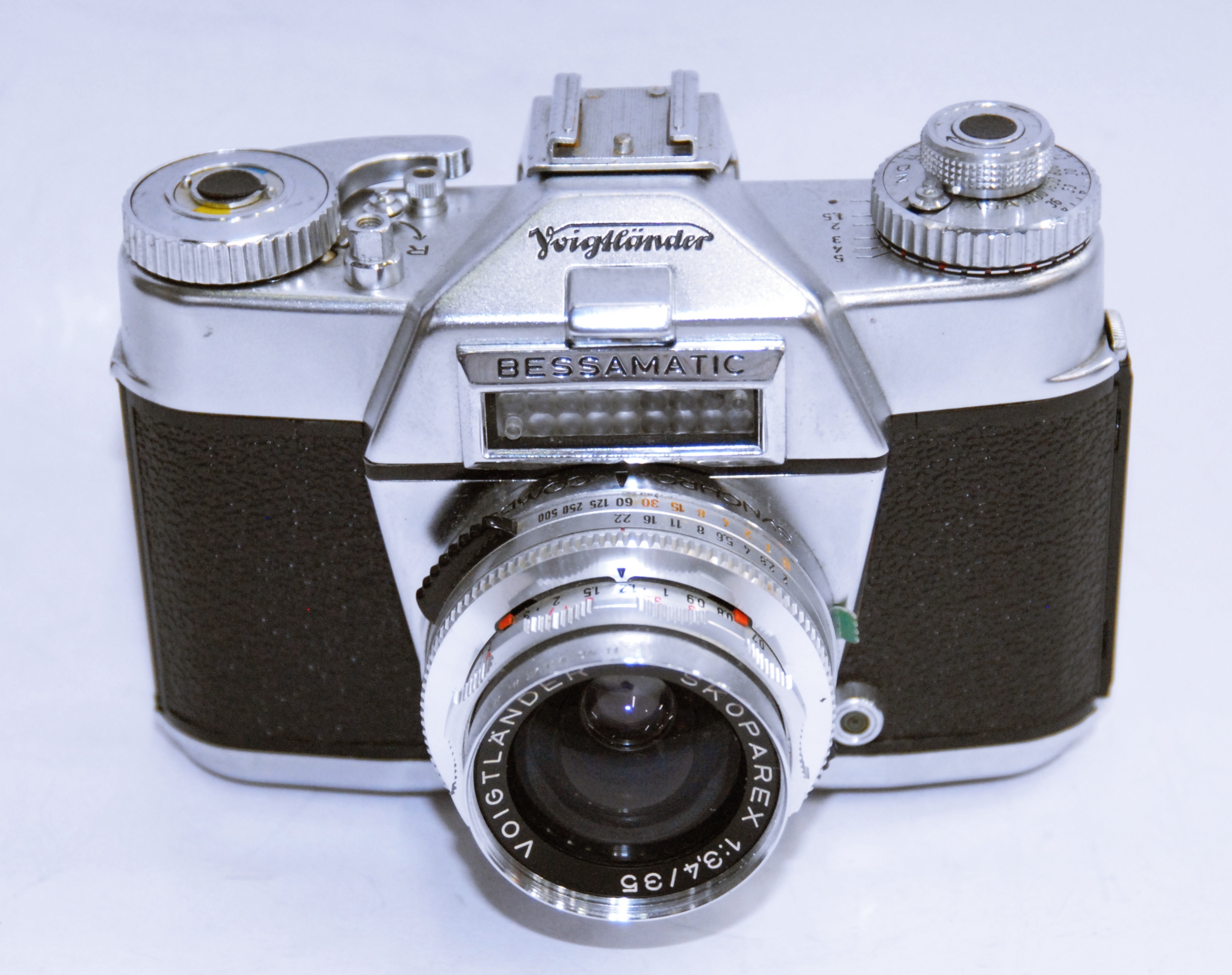 人気商品！！ VOIGTLANDER BESSAMATIC ベッサマチック フィルムカメラ